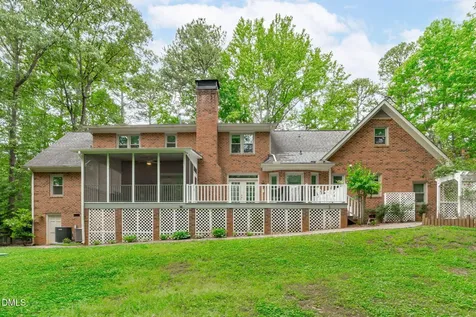 2 Sagamore Place Hillsborough NC 27278