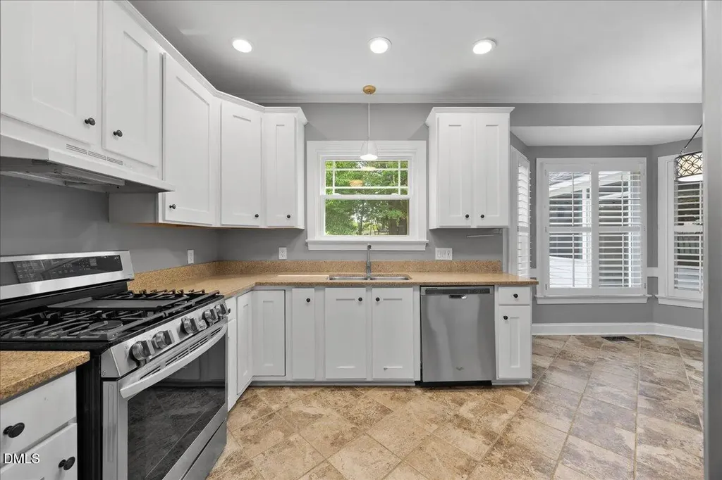 104 Muirfield Lane Clayton NC 27527