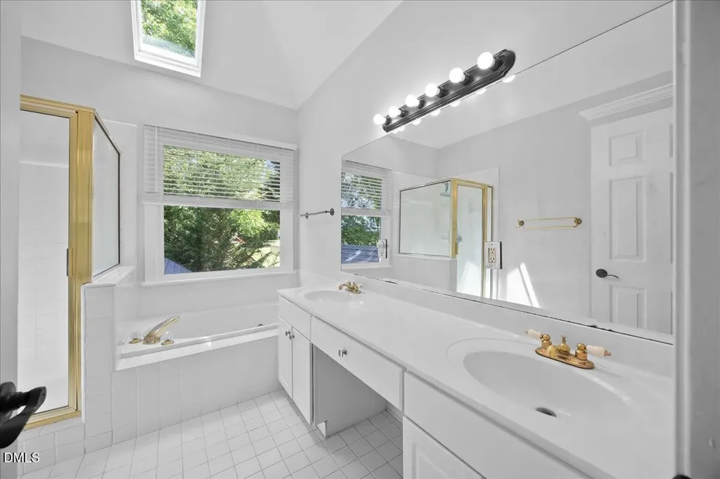 104 Muirfield Lane Clayton NC 27527