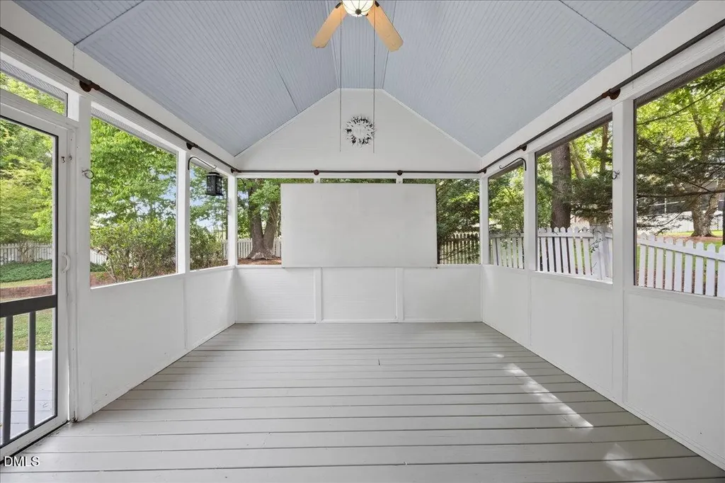 104 Muirfield Lane Clayton NC 27527