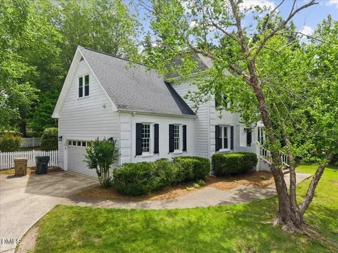104 Muirfield Lane Clayton NC 27527