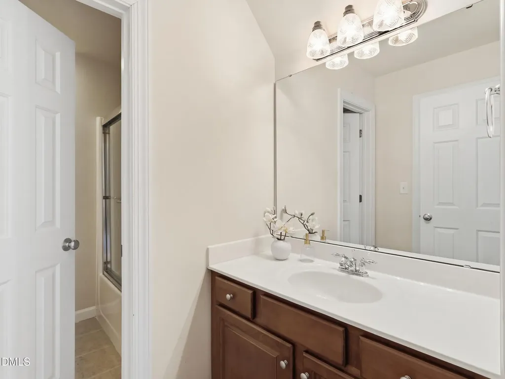 905 Babbling Creek Lane Fuquay Varina NC 27526