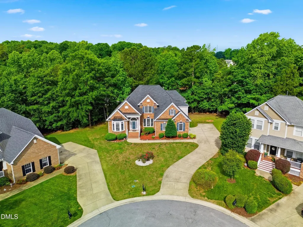 905 Babbling Creek Lane Fuquay Varina NC 27526