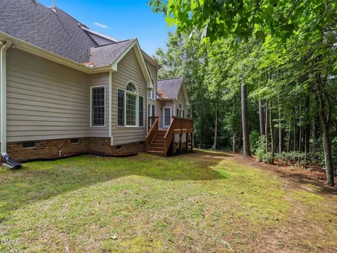 905 Babbling Creek Lane Fuquay Varina NC 27526
