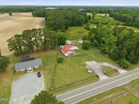 3397 U.s. 301 Dunn NC 28334