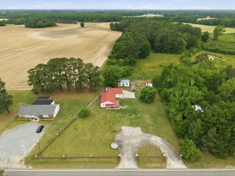 3397 U.s. 301 Dunn NC 28334