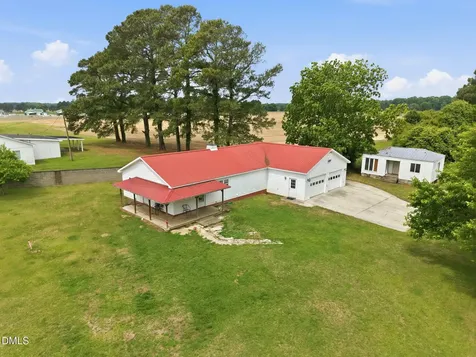 3397 U.s. 301 Dunn NC 28334