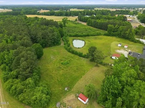 3397 U.s. 301 Dunn NC 28334