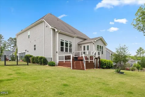 1049 Queensdale Drive Cary NC 27519