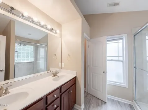 3221 Sunbright Lane Raleigh NC 27610