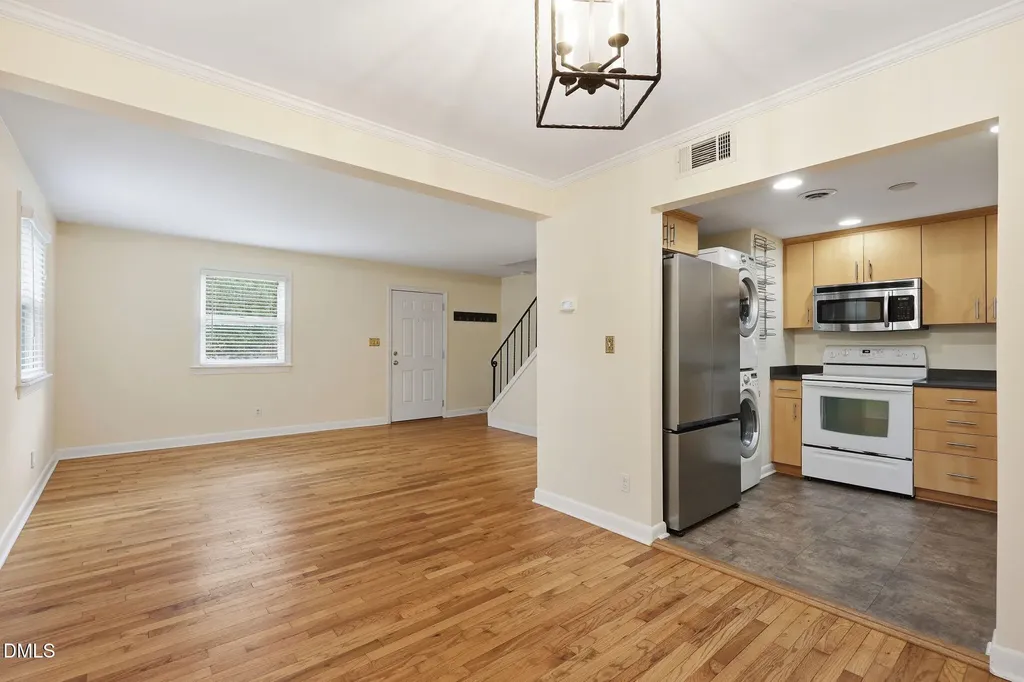 1107 Nichols Drive Raleigh NC 27605