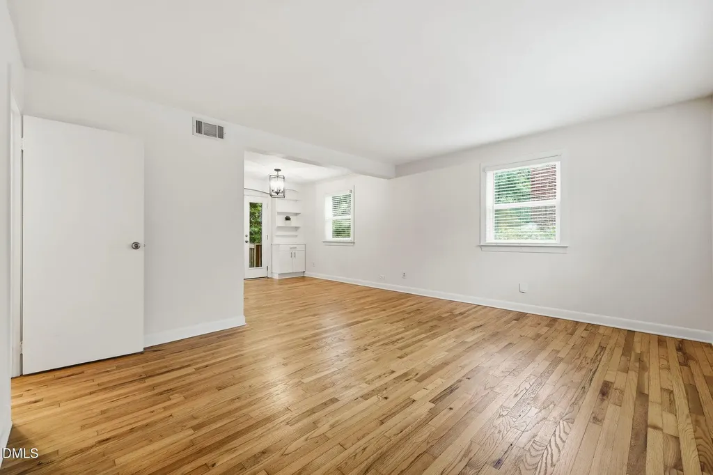 1107 Nichols Drive Raleigh NC 27605