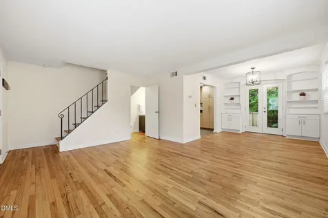1107 Nichols Drive Raleigh NC 27605