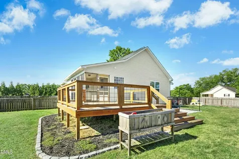 30 Basswood Circle Willow Springs NC 27592