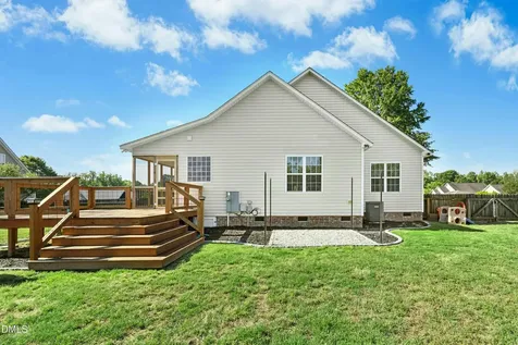 30 Basswood Circle Willow Springs NC 27592