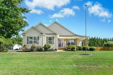 30 Basswood Circle Willow Springs NC 27592