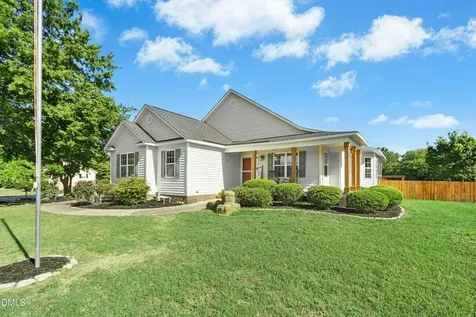 30 Basswood Circle Willow Springs NC 27592