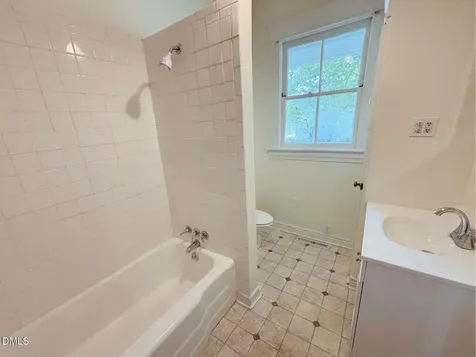 114 Forest Avenue Oxford NC 27565