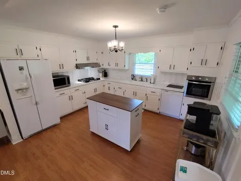 101 W Roosevelt Street Mebane NC 27302
