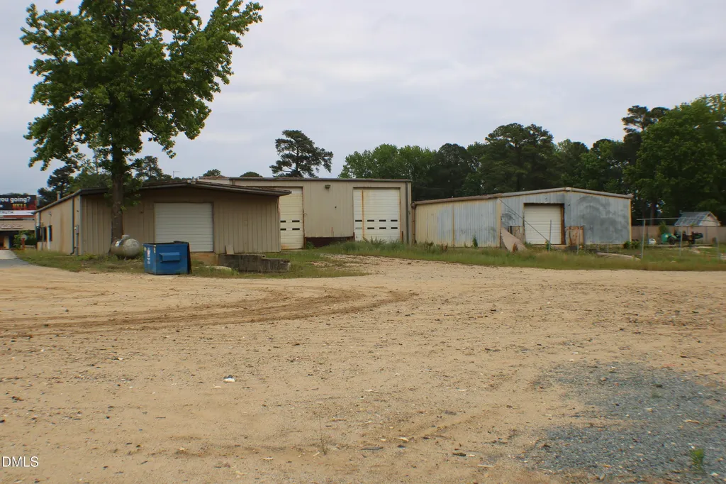 990 George Perry Lee Road Dunn NC 28334