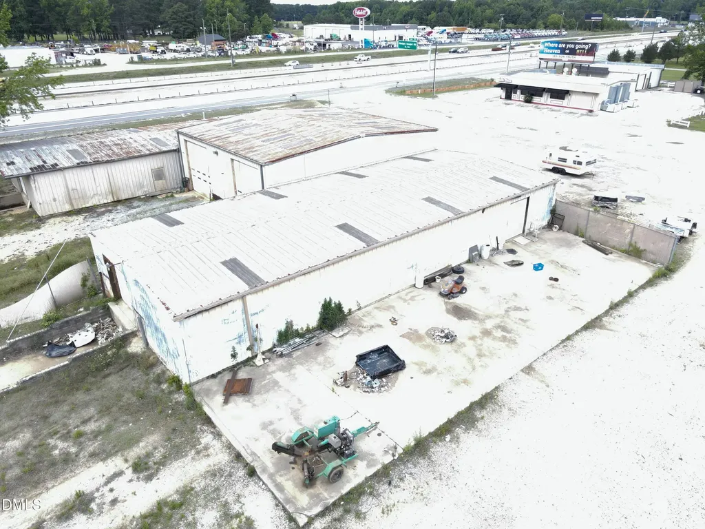 990 George Perry Lee Road Dunn NC 28334