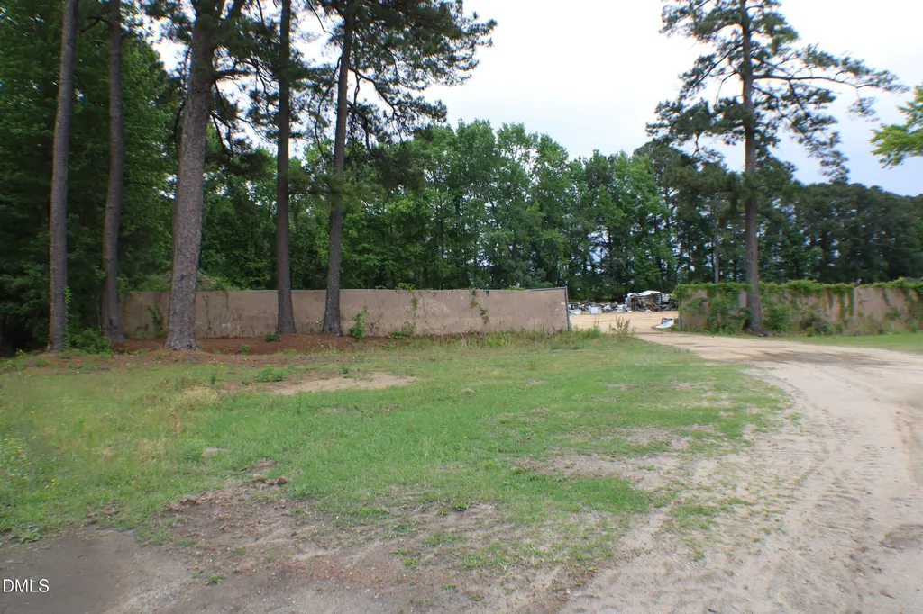 990 George Perry Lee Road Dunn NC 28334