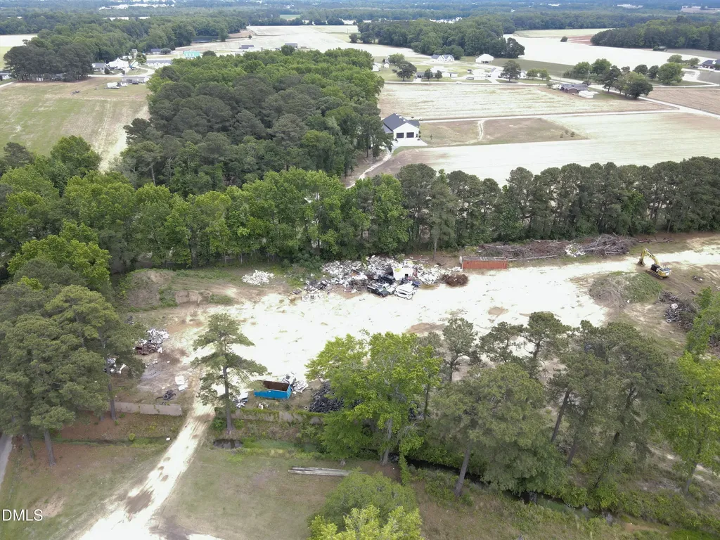 990 George Perry Lee Road Dunn NC 28334
