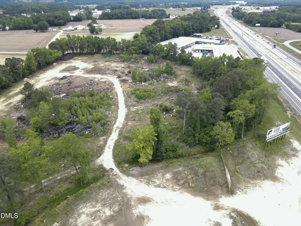 990 George Perry Lee Road Dunn NC 28334