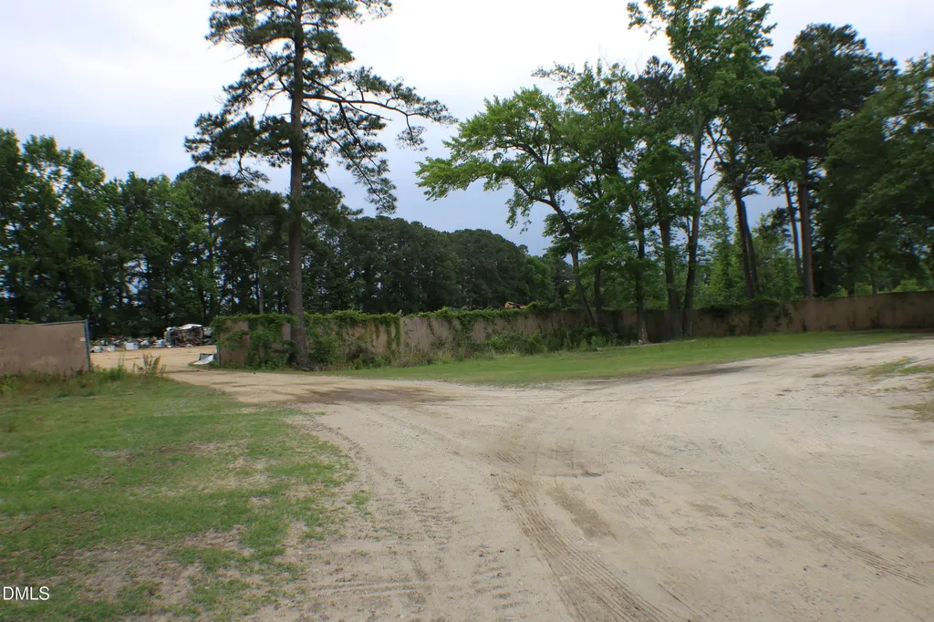 990 George Perry Lee Road Dunn NC 28334