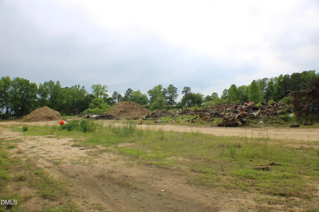 990 George Perry Lee Road Dunn NC 28334