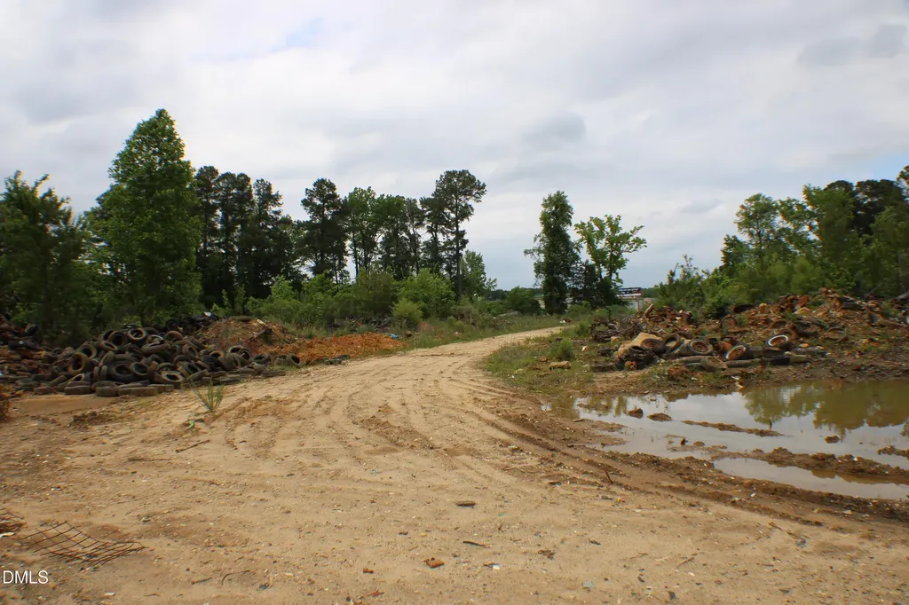 990 George Perry Lee Road Dunn NC 28334