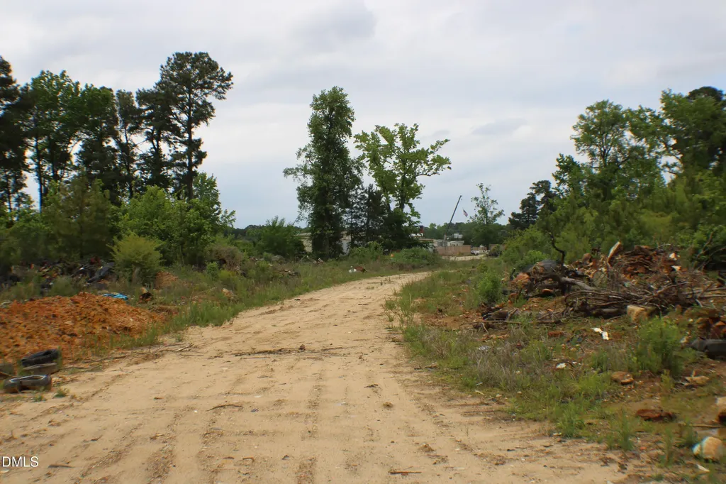 990 George Perry Lee Road Dunn NC 28334