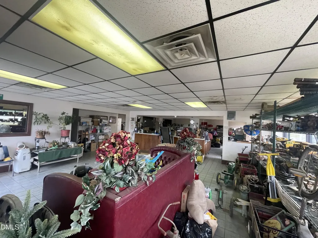 990 George Perry Lee Road Dunn NC 28334