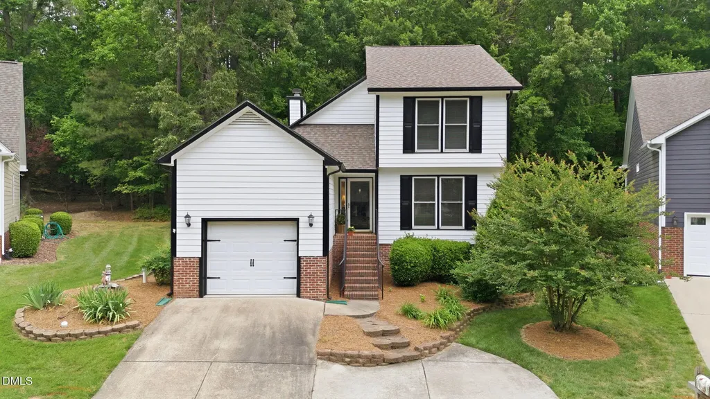 4901 Willowtree Lane Clayton NC 27520