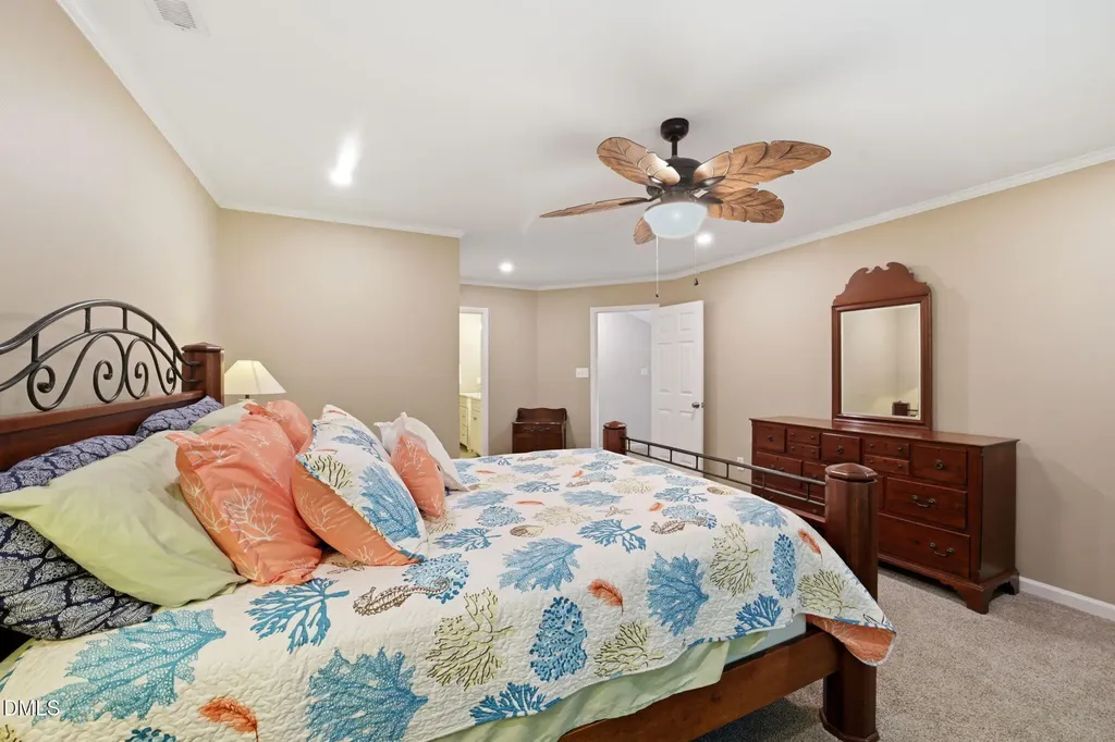 4901 Willowtree Lane Clayton NC 27520