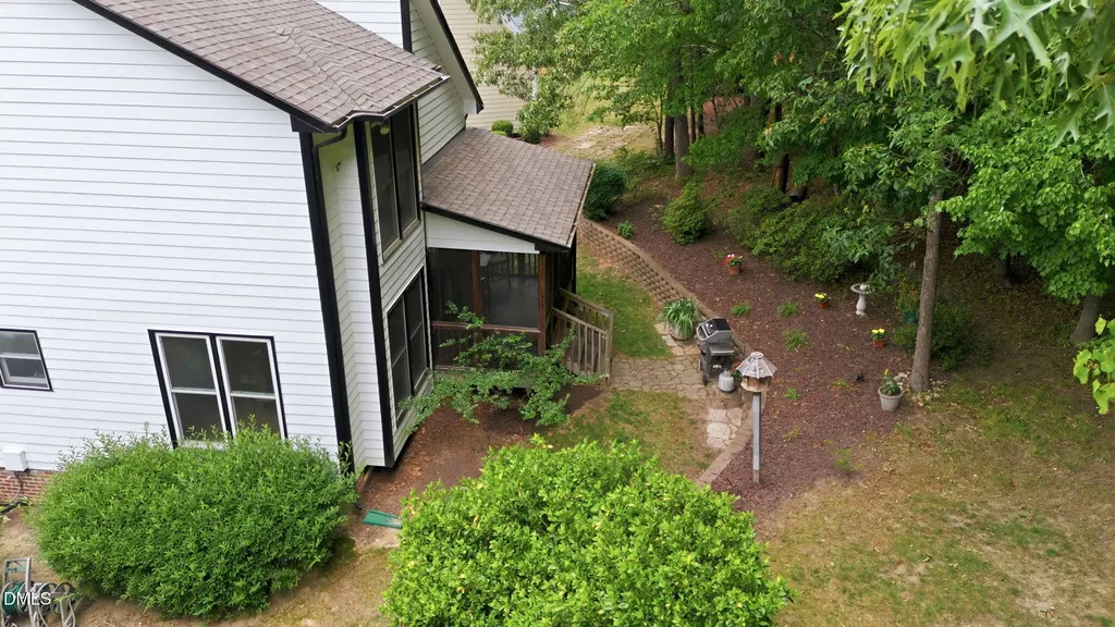 4901 Willowtree Lane Clayton NC 27520