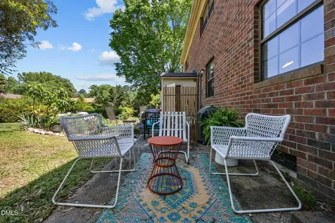 105 Fidelity Street Carrboro NC 27510