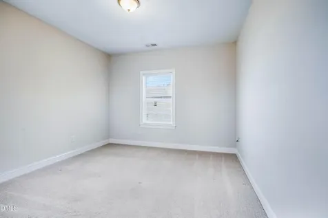 824 Kingsworth Way Angier NC 27501