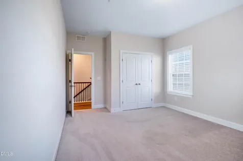 824 Kingsworth Way Angier NC 27501