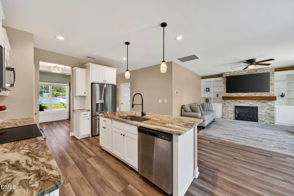 71 Locomotive Way Clayton NC 27520