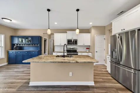 71 Locomotive Way Clayton NC 27520
