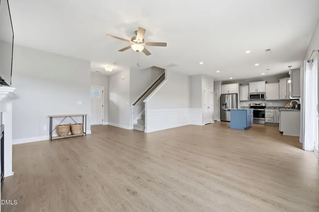 72 Sanford Lane Dunn NC 28334