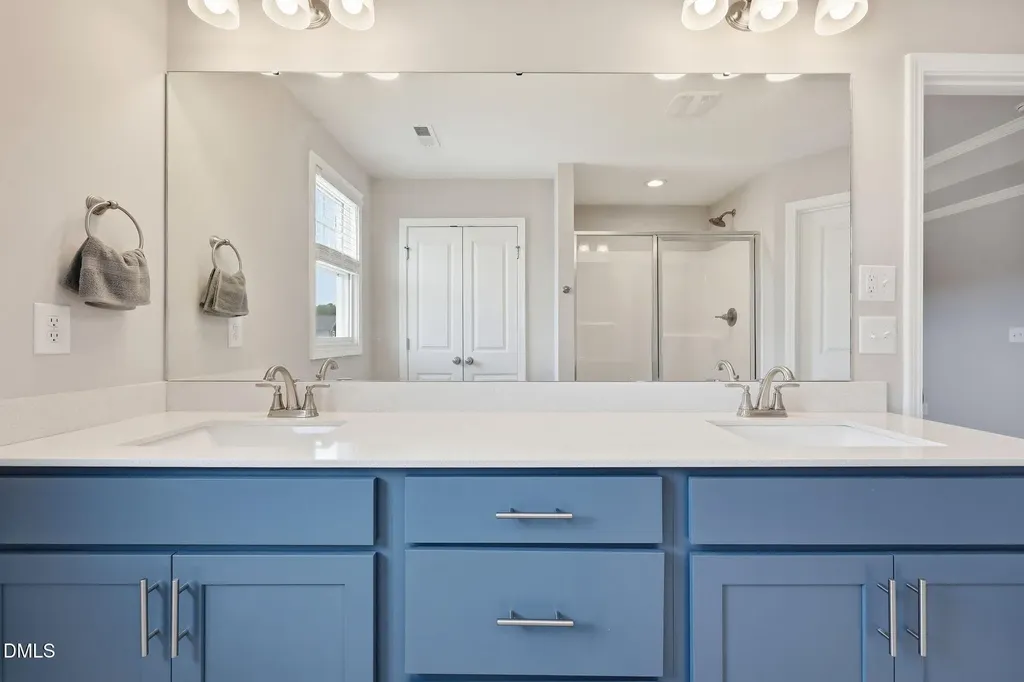 72 Sanford Lane Dunn NC 28334