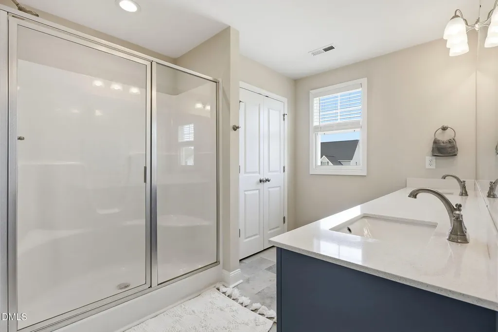 72 Sanford Lane Dunn NC 28334