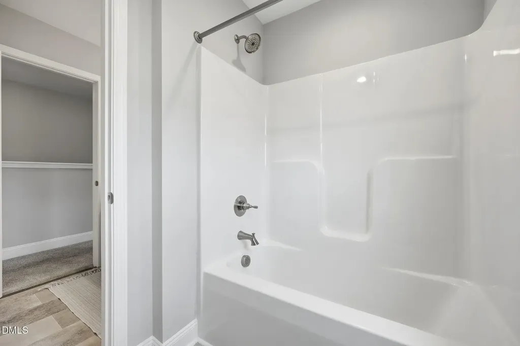 72 Sanford Lane Dunn NC 28334