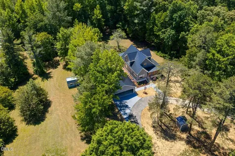 3815 Blakely Way Efland NC 27243