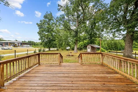60 Lancaster Drive Goldston NC 27252