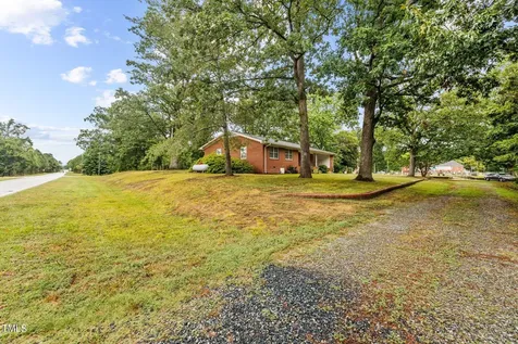 60 Lancaster Drive Goldston NC 27252