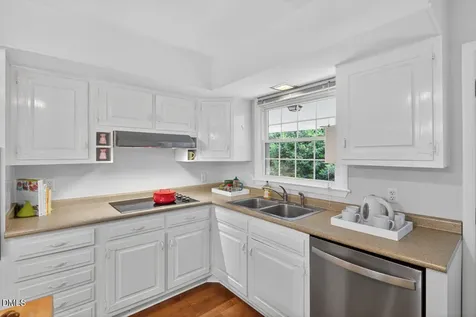 2007 Seneca Drive Raleigh NC 27604