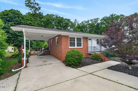 2007 Seneca Drive Raleigh NC 27604